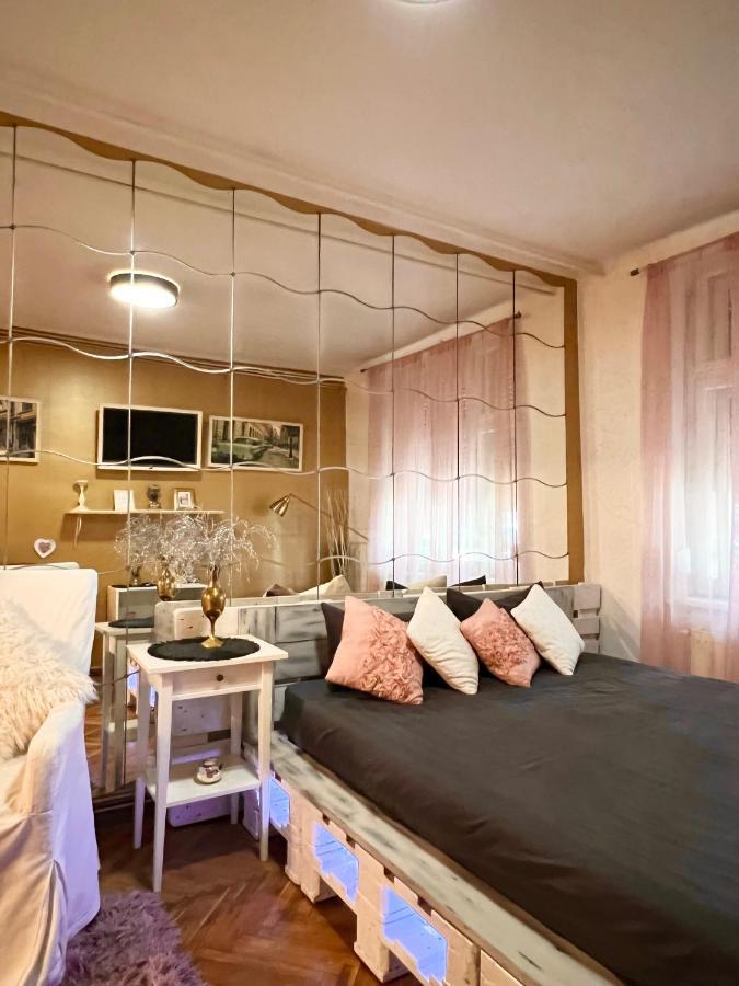 شقة Studio Mosilor بوخارست المظهر الخارجي الصورة